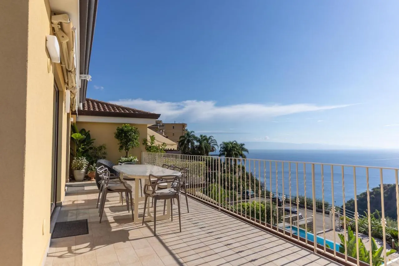Semesterbostad Taormina Skyline Villa Italien